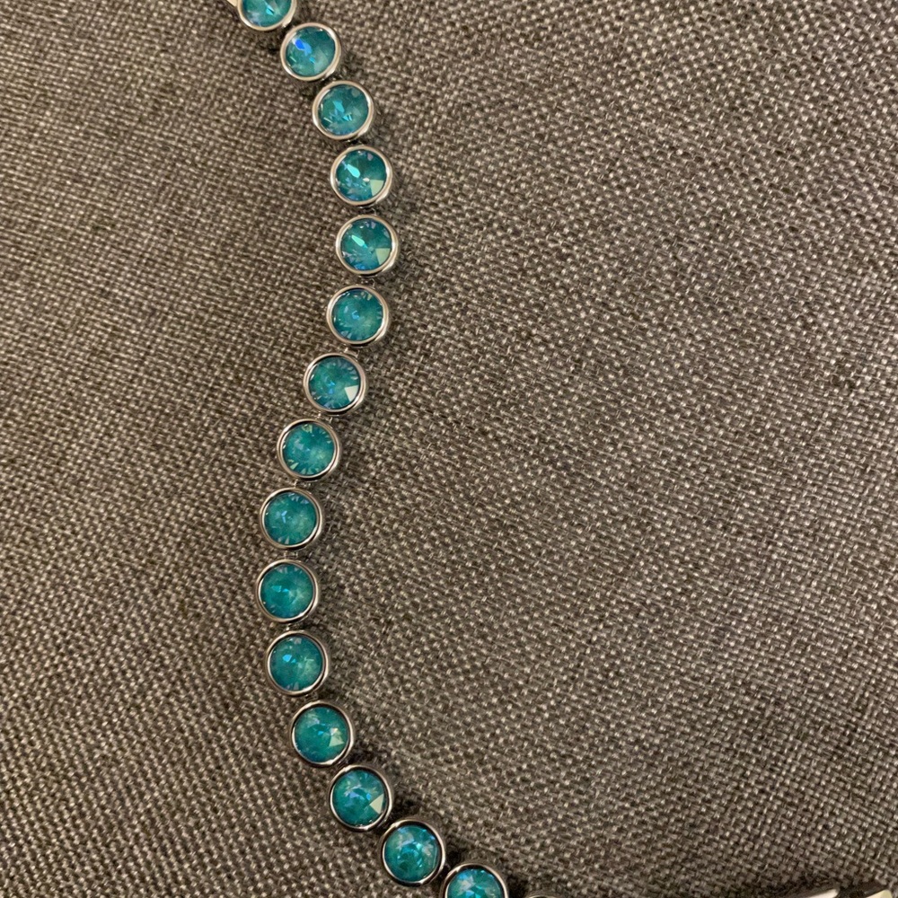 GREAT DEAL! NEW Touchstone Ice Bracelet! Gorgeous!